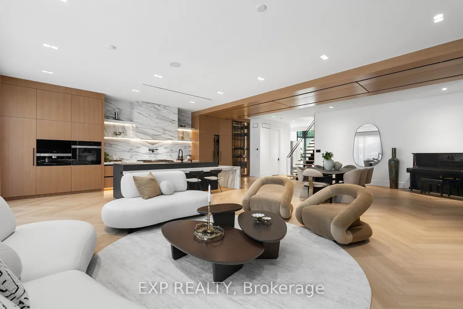65 Edgecroft Road photo 5