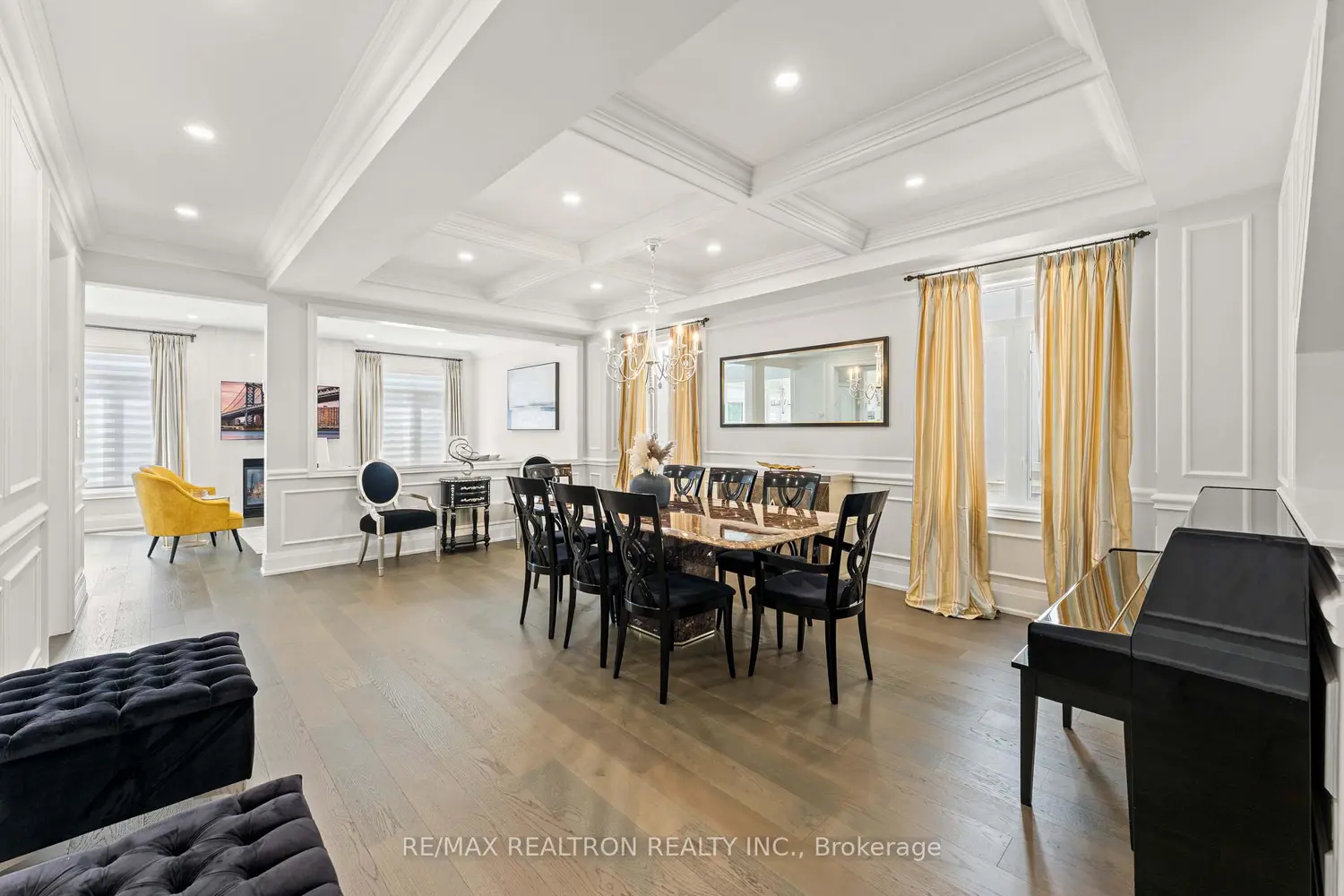 7 Randolph Drive photo 2