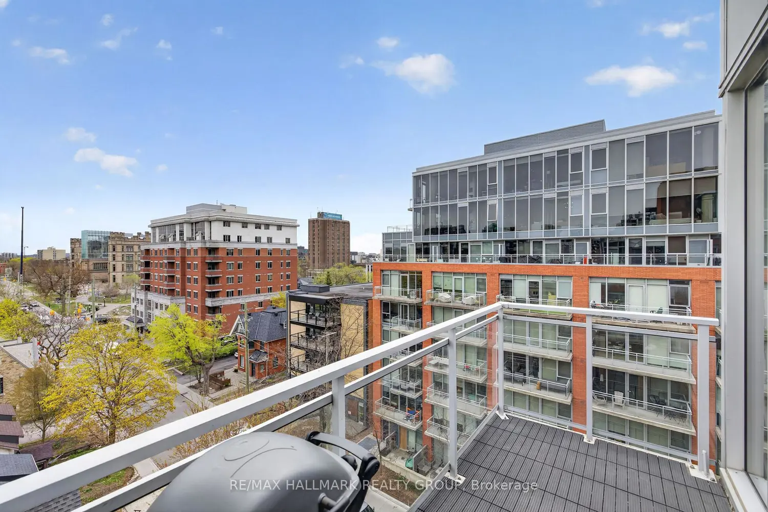 349 Mcleod Street 634 photo 2