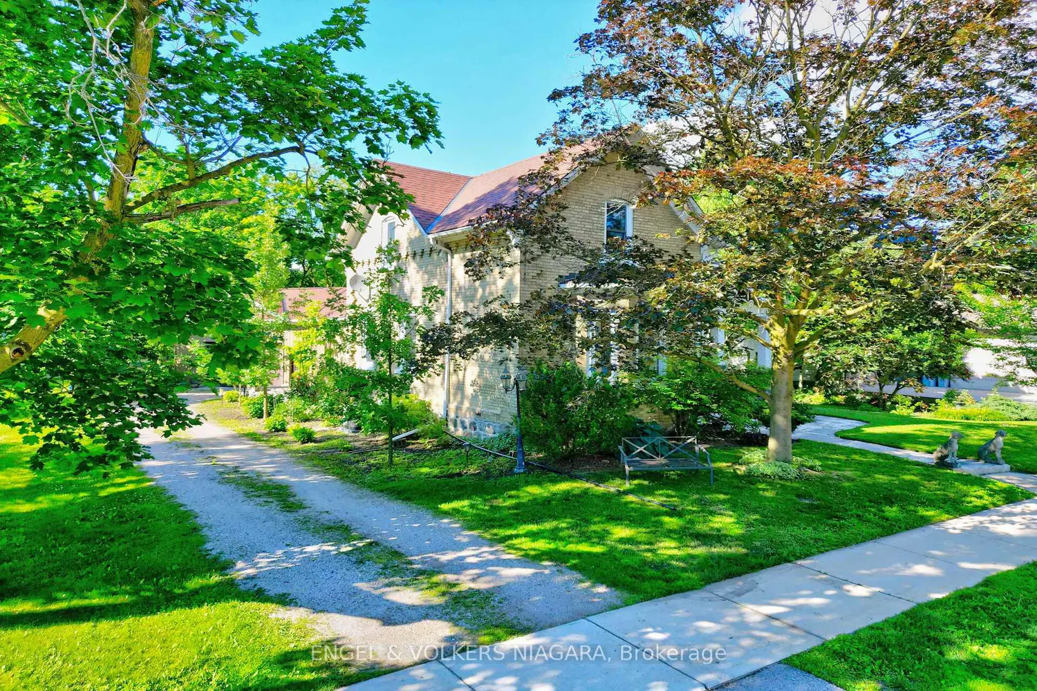 24 Mill Avenue photo 2