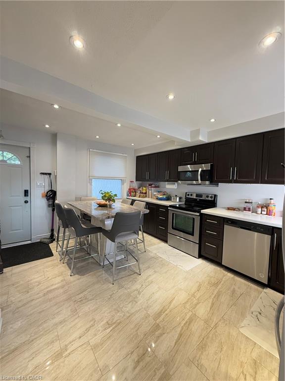 181 Thaler Avenue, Kitchener, ON, N2A 1R4 photo 2