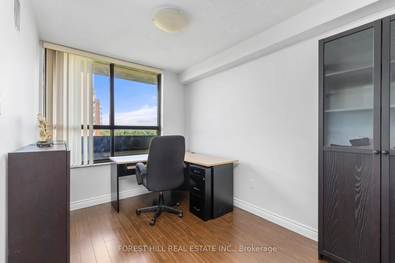 100 Canyon Avenue 706 photo 5