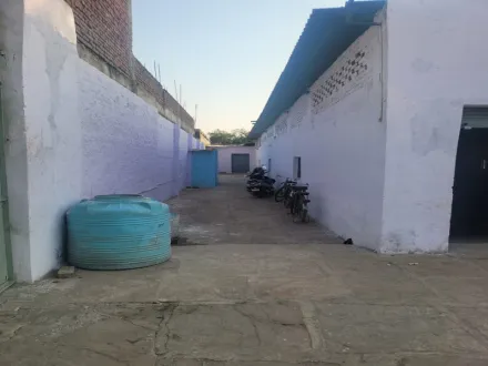 Nunhai, Agra