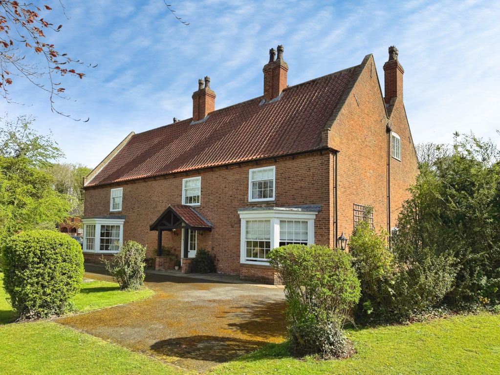 5 bed detached house for saleMain Street, Horkstow, Barton-Upon-Humber DN18
