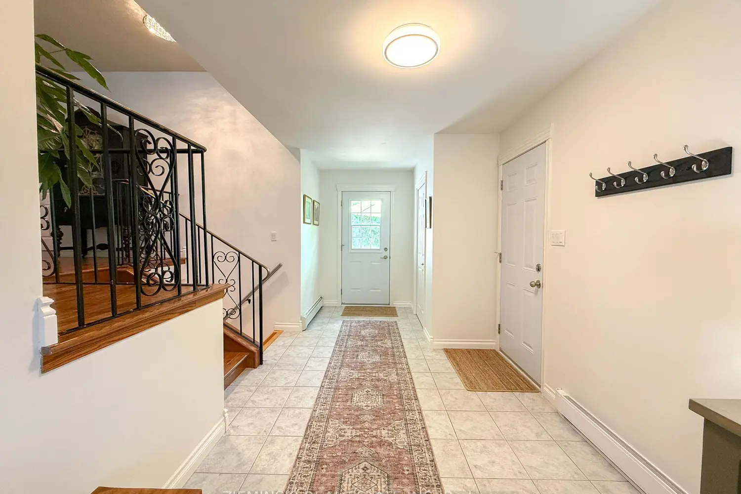 199 Clement Avenue photo 2