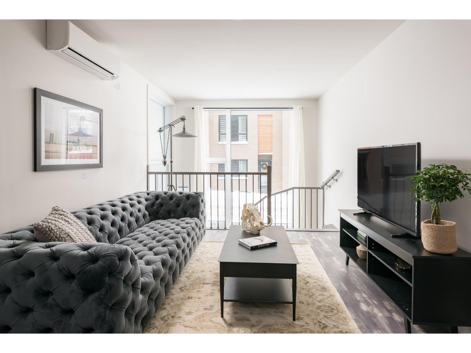 2085 Av. Papineau