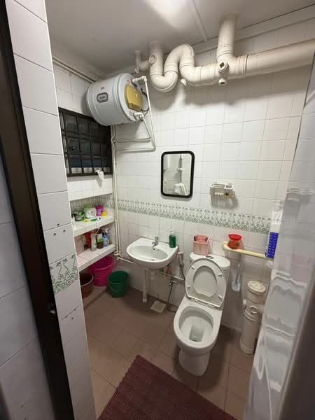 777 Pasir Ris Street 71 photo 3