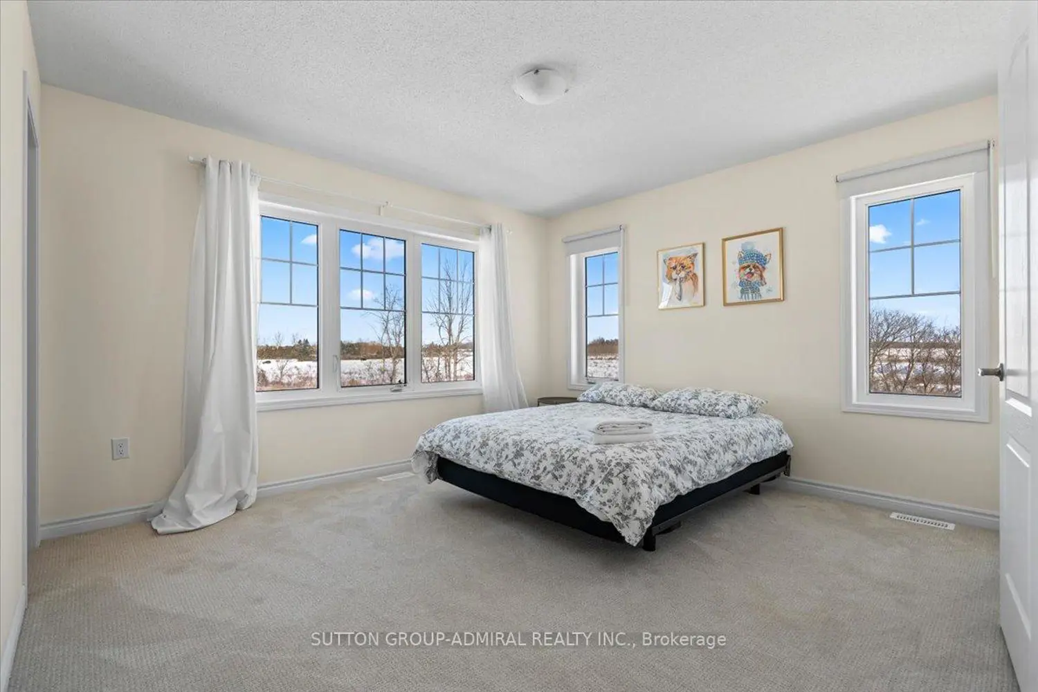 83 Shelburne Avenue photo 4