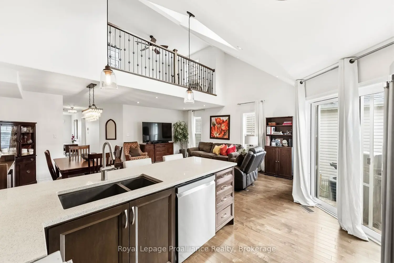 268 Strachan Street photo 4