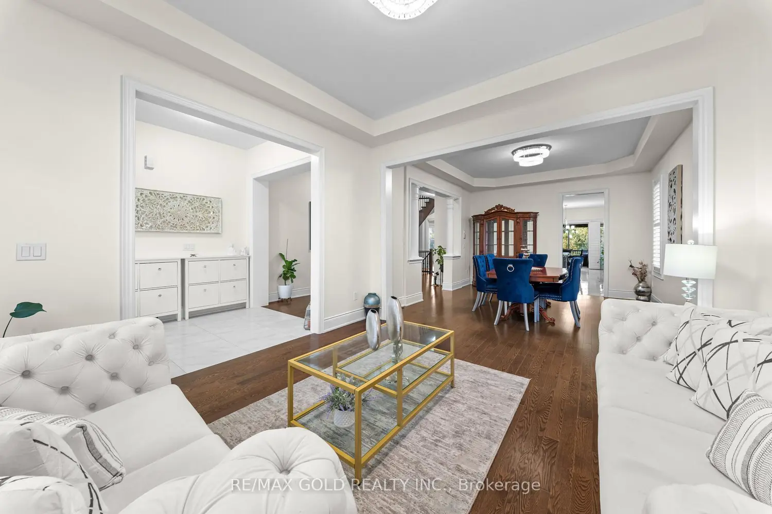 26 Spain Crescent photo 3