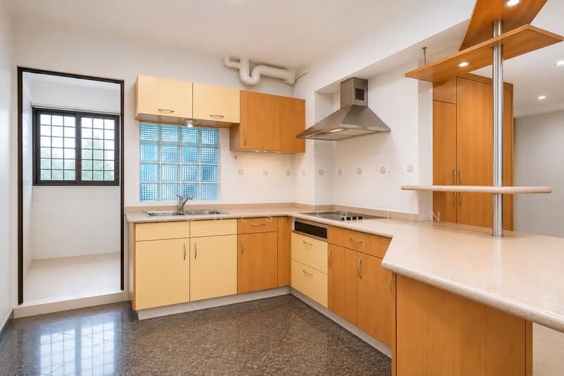 313 Sembawang Drive photo 5