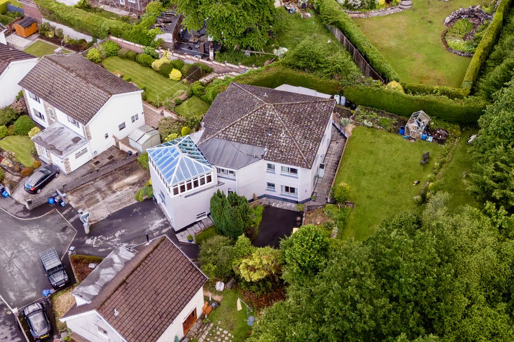 5 bed detached house for saleLakeside Gardens, Merthyr Tydfil CF48