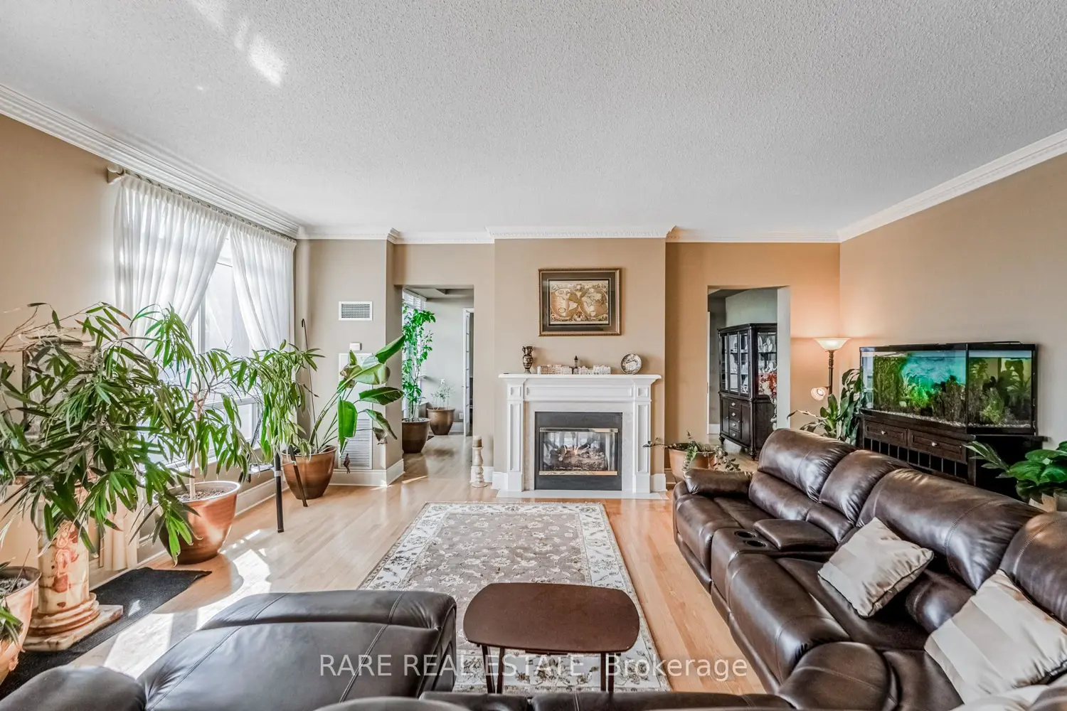 25 Kingsbridge Garden Circle Tph6