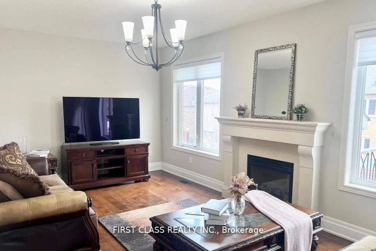 9 Wiley Avenue photo 4