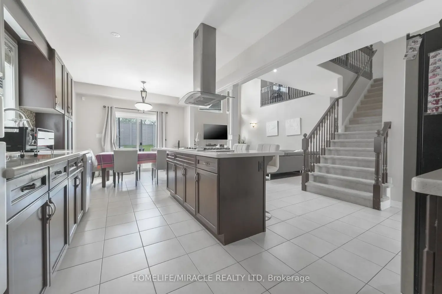 95 Tulip Tree Road photo 5