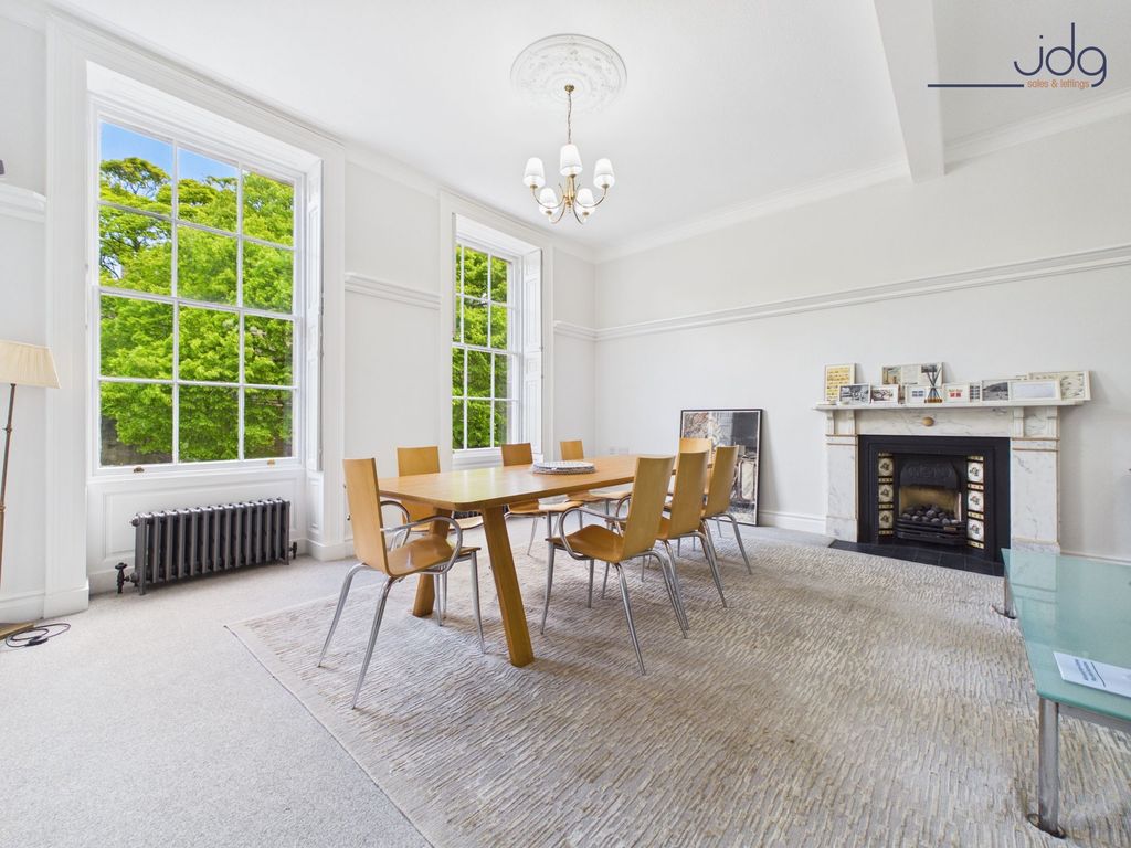 2 bed flat for saleCastle Park, Lancaster LA1 photo 3
