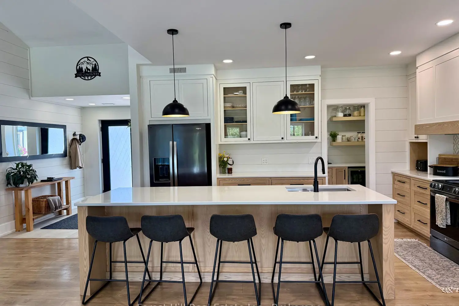 107 Hunt Line