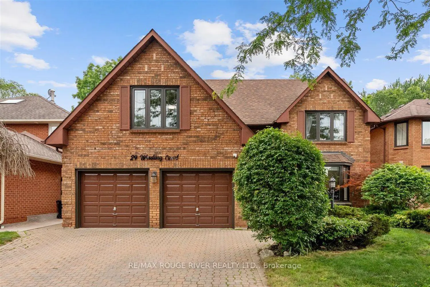 29 Winding Court