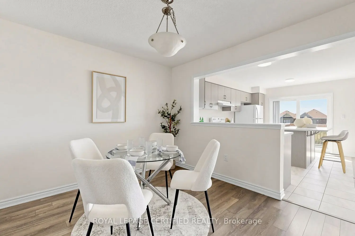 1031 Cameo Street photo 4