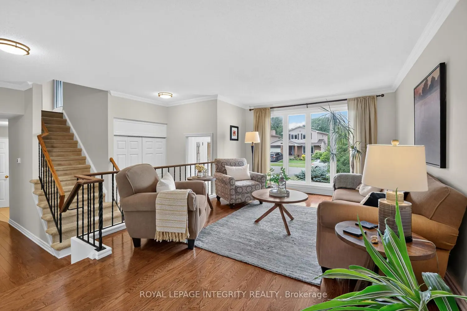 6100 Vineyard Drive photo 3