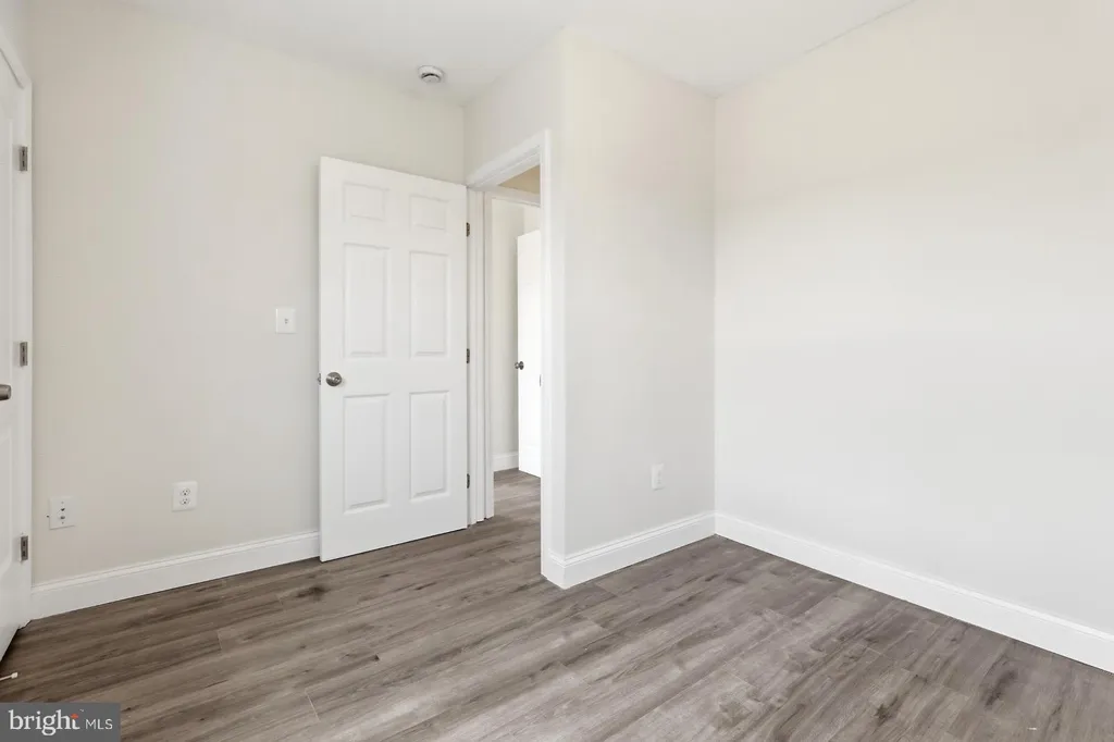 4230 6th Street SE Unit 3, Washington, DC 20032