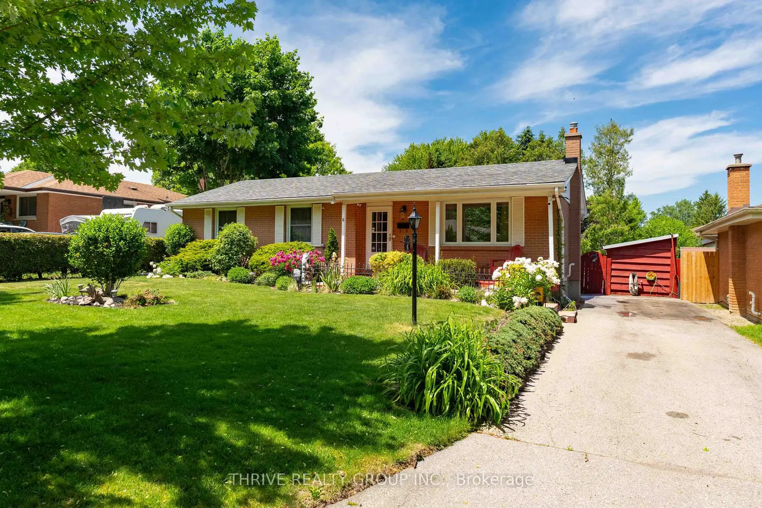 6 Southwood Crescent photo 3
