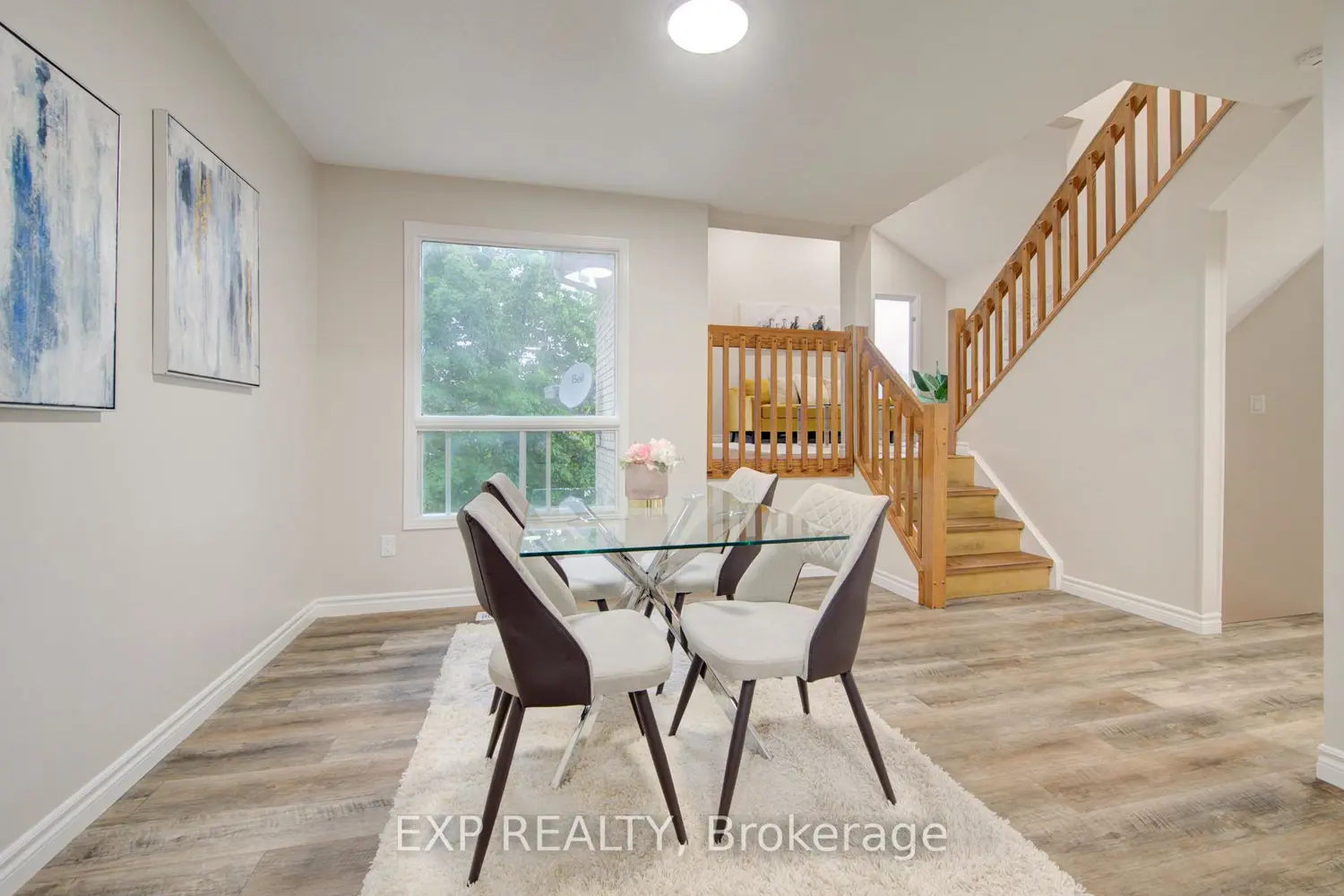 379 Veronica Drive photo 3