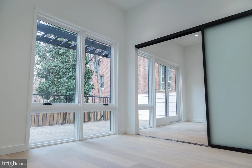 1443 Euclid Street NW Unit 4, Washington, DC 20009