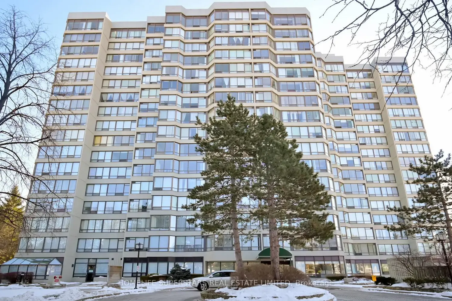 26 Hanover Road 301