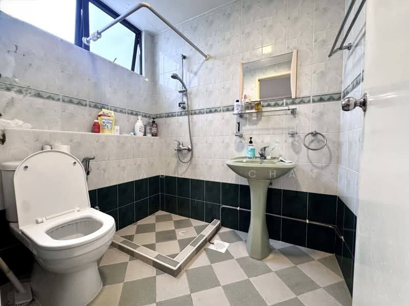 12 Kensington Park Drive photo 4