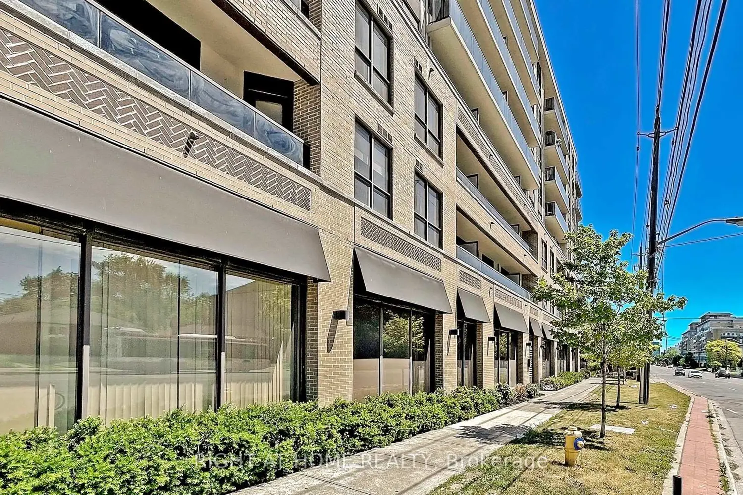 760 Sheppard Avenue 212 photo 2