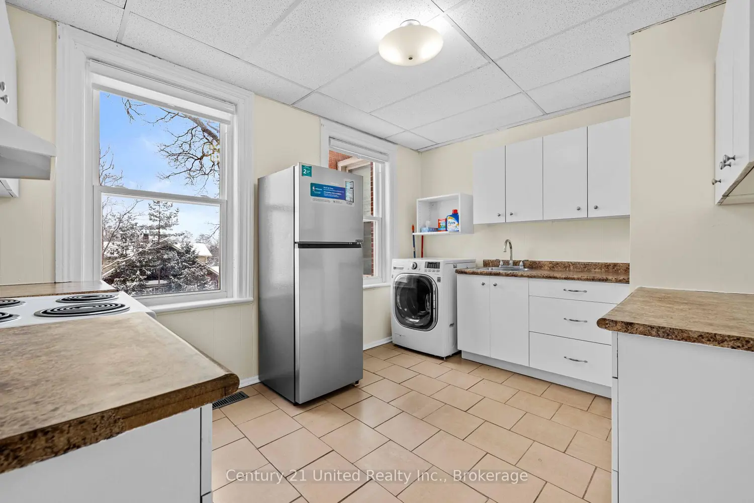 234 Antrim Street photo 4