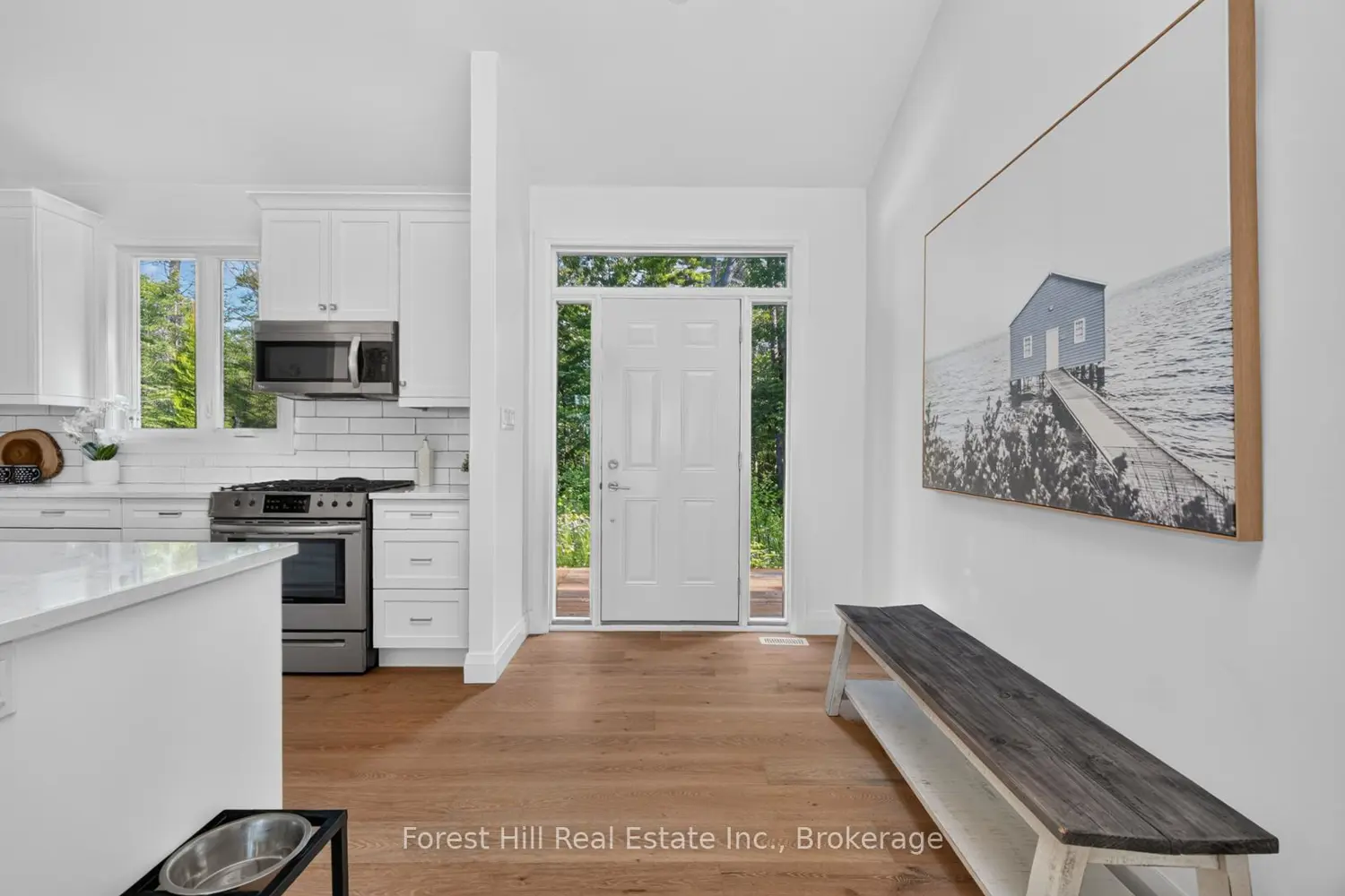 1065 Pine Lane photo 3