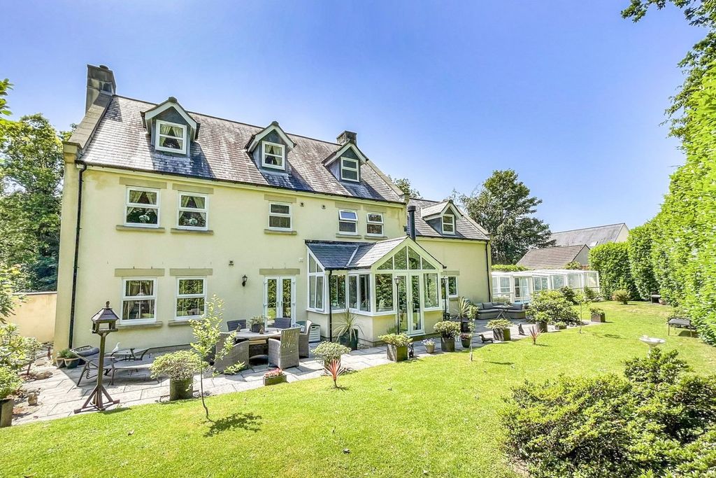 6 bed detached house for saleJellicoe Road, Manadon Park, Plymouth PL5