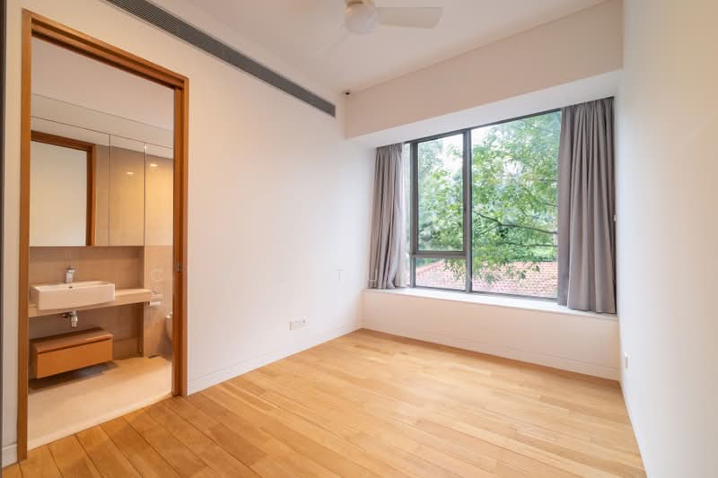 12 Nassim Road photo 5