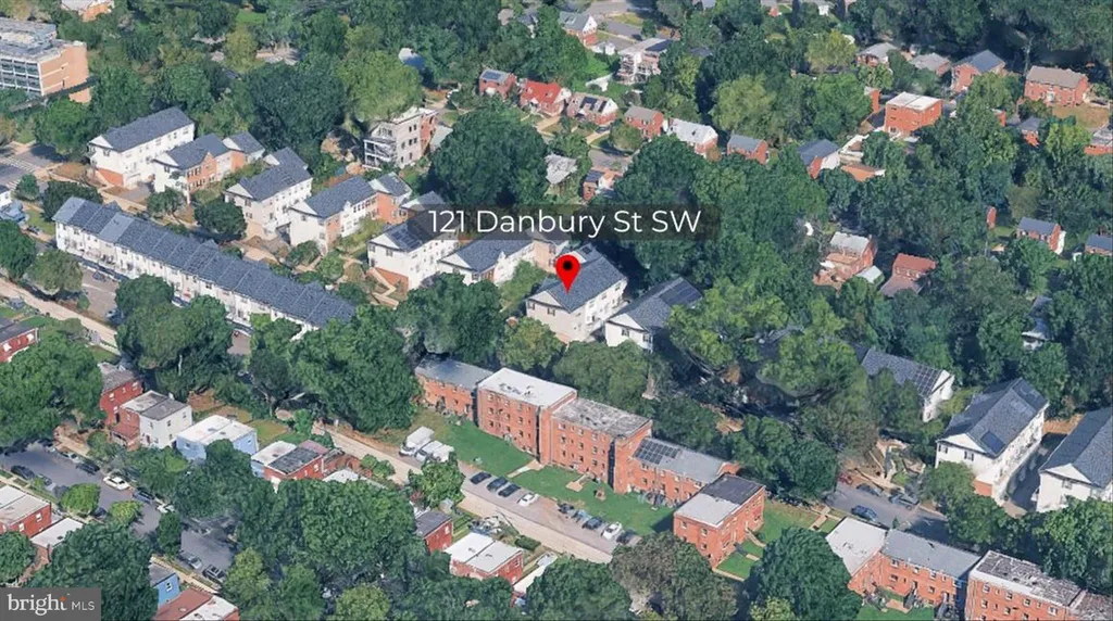 121 Danbury Street SW, Washington, DC 20032