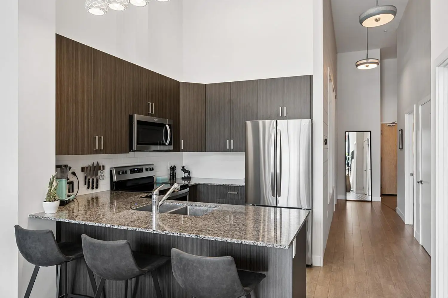 100 Garment Street 201 photo 5