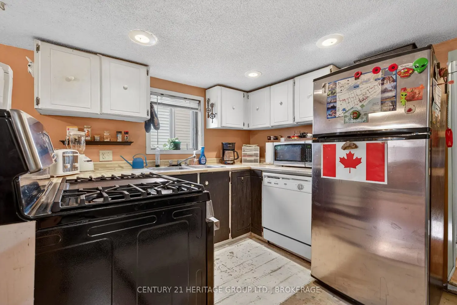 326 Dundas Street photo 5
