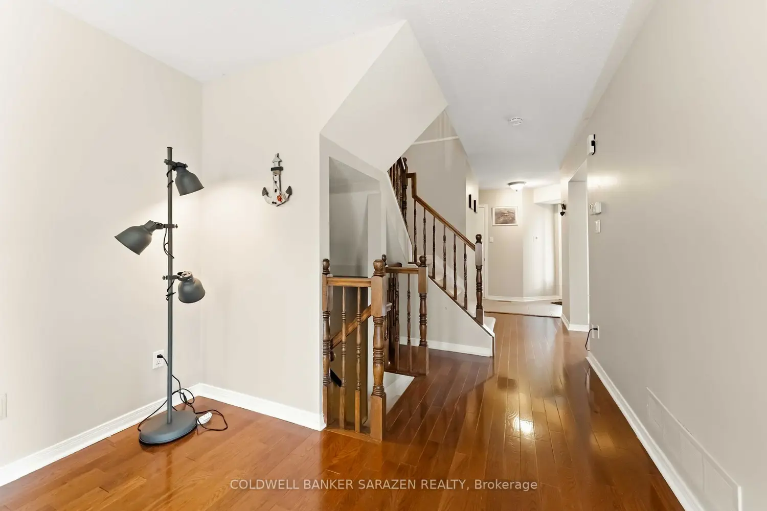 191 Markland Crescent photo 4