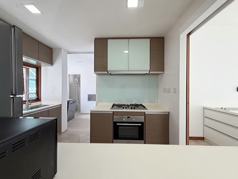 37 Bukit Batok East Avenue 6 photo 3