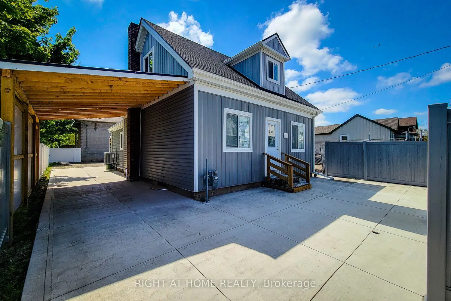 78 Hillyard Street photo 5