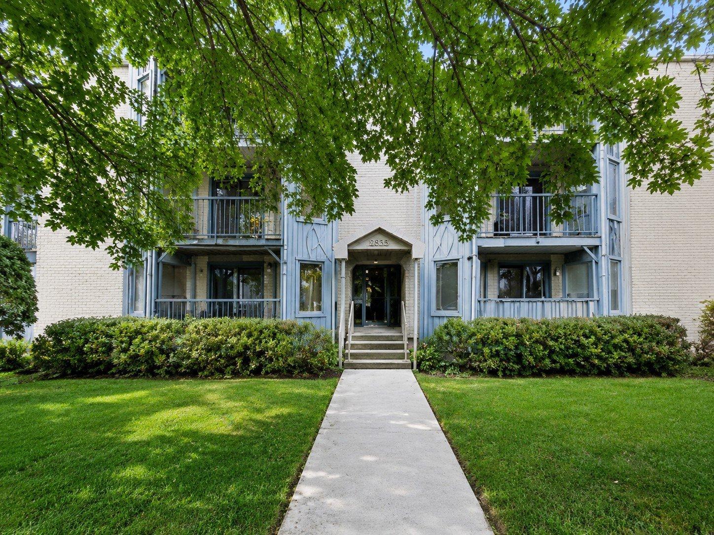 2835 Rue St-Charles