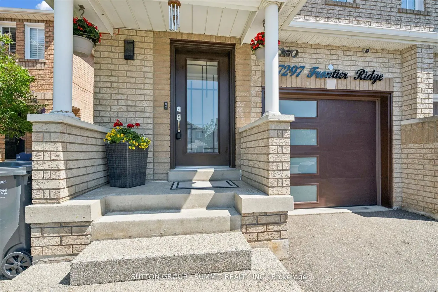 7297 Frontier Ridge photo 2