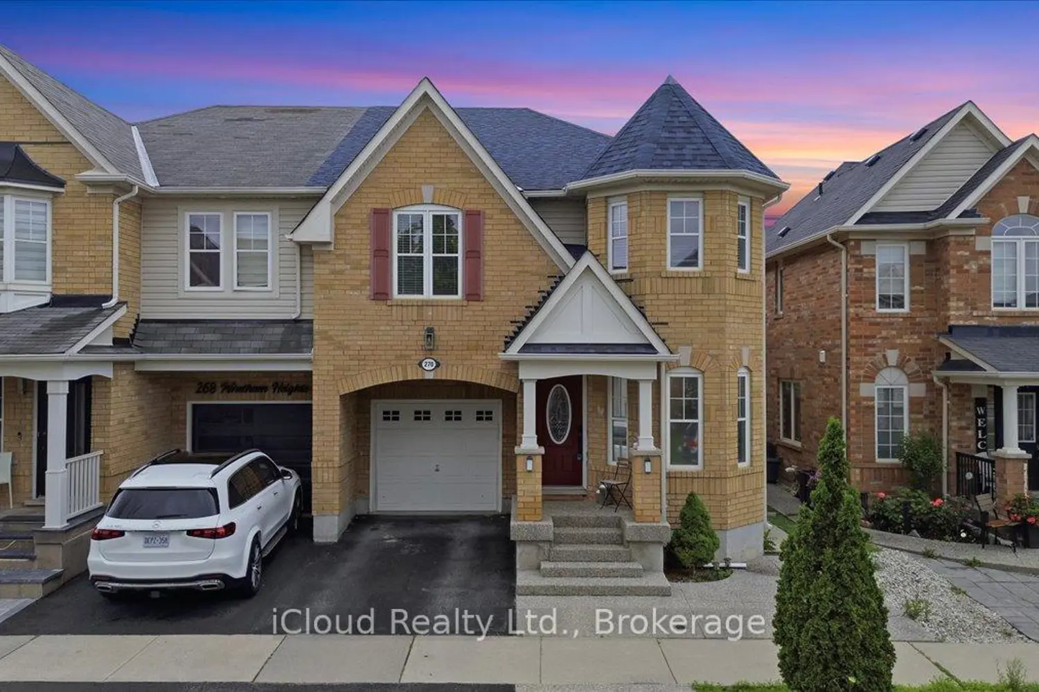 270 Whetham Heights