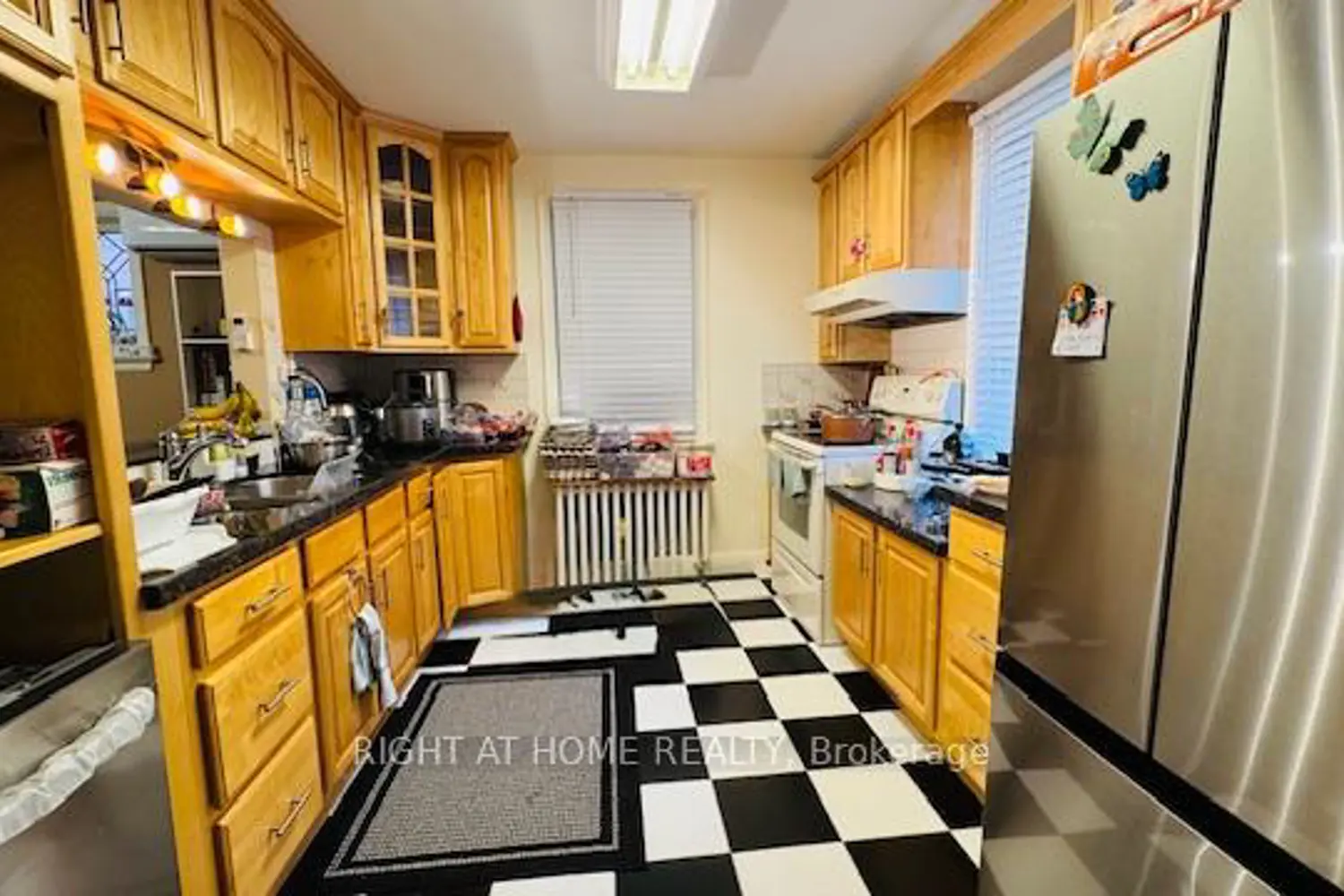 349 Kipling Avenue photo 3