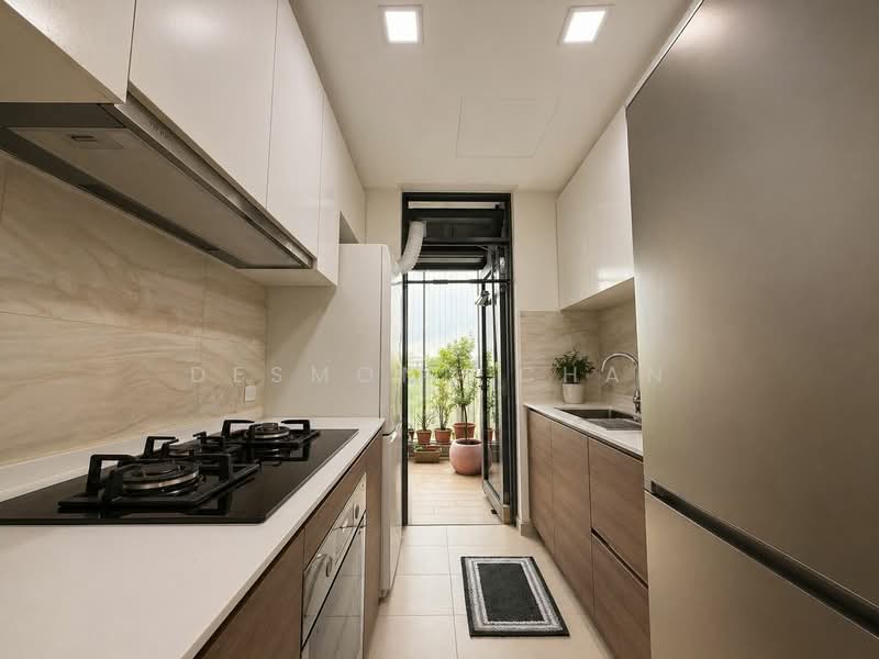 160 Canberra Drive photo 3