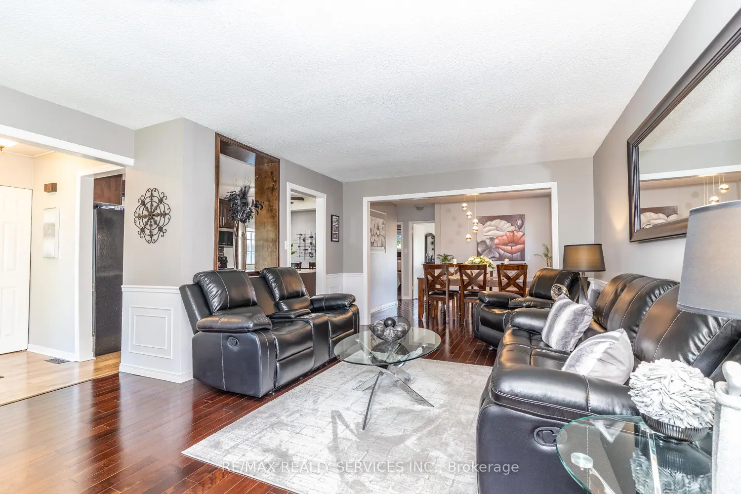 21 Herkley Drive photo 4