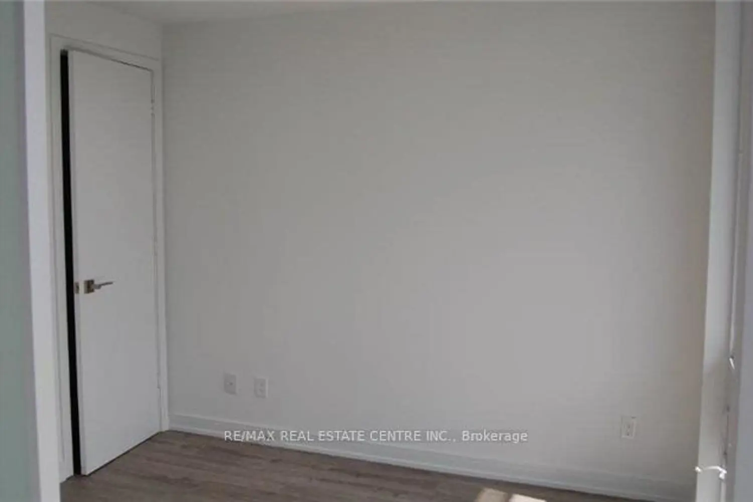 28 Wellesley Street 3302 photo 5