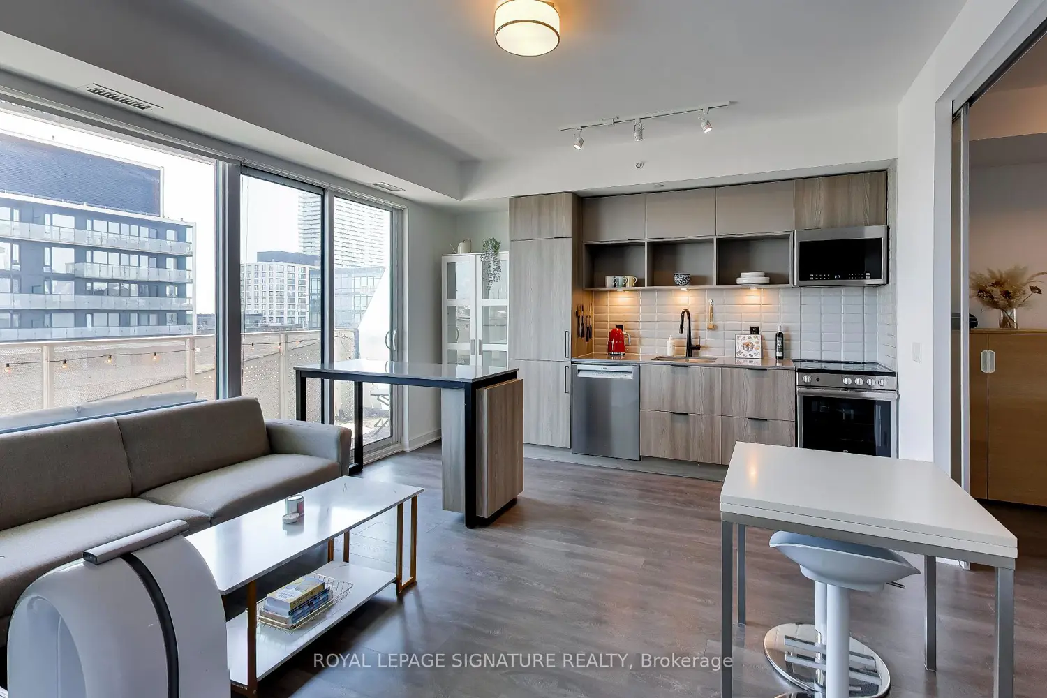 60 Tannery Road 1005 photo 4