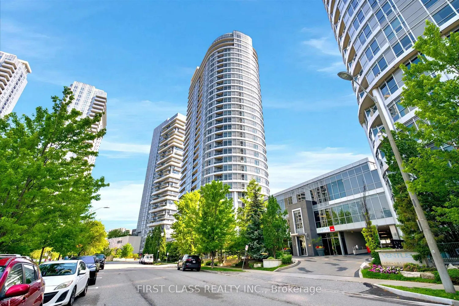 181 Village Green Square 2918